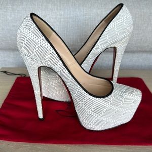 Christian Loboutin White Raffia Daffodile Platform Pumps 38